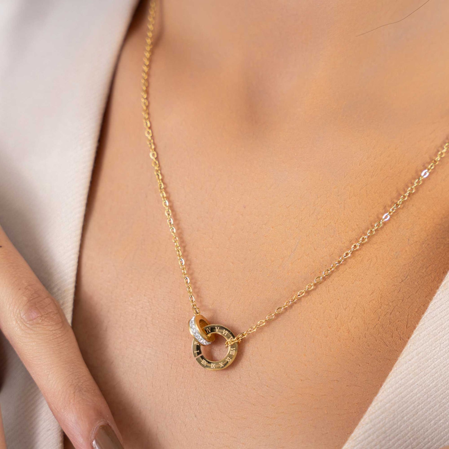 Buy Interlocked Timeless Pendant Necklace - 18K Gold Plated online jewellery