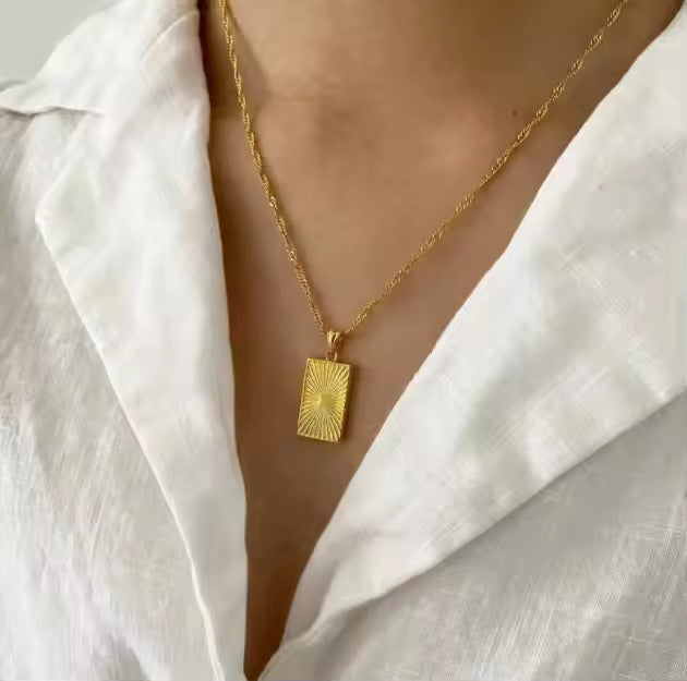 Buy Classic Illusion Pendant Necklace online jewellery