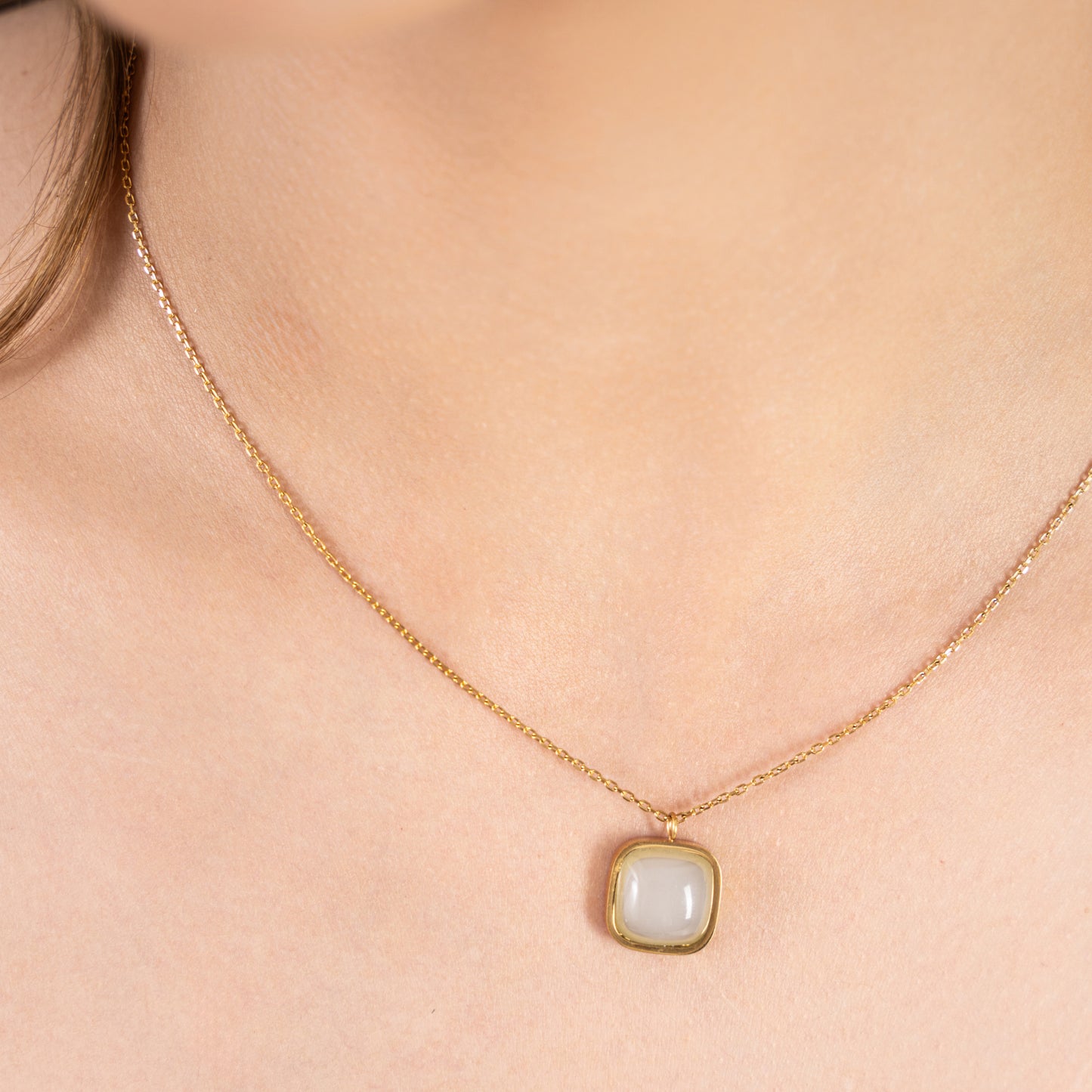 Jade Vintage Pendant Necklace - 18K Gold Plated