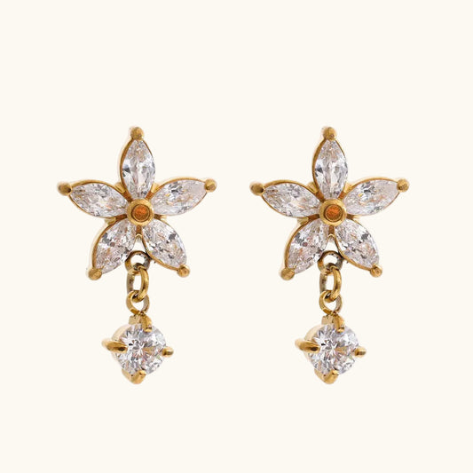 Daisy Spark Studs - 18K Gold Plated