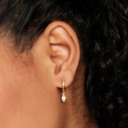 Petal Shine Hoop - 18K Gold Plated