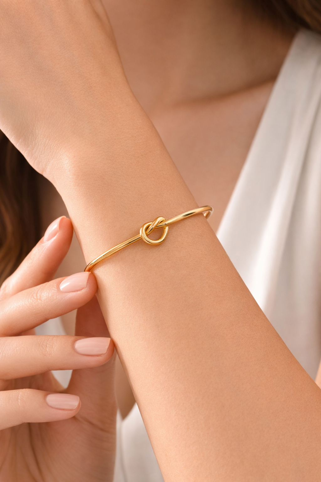 Infinity Knot Cuff - 18K Gold Plated