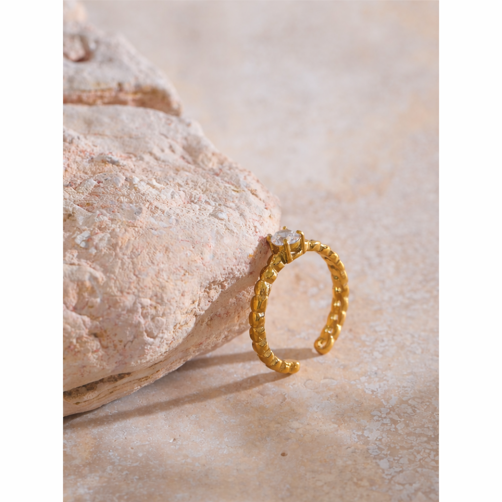 Solitaire Link Ring - 18K Gold Plated (Adjustable)