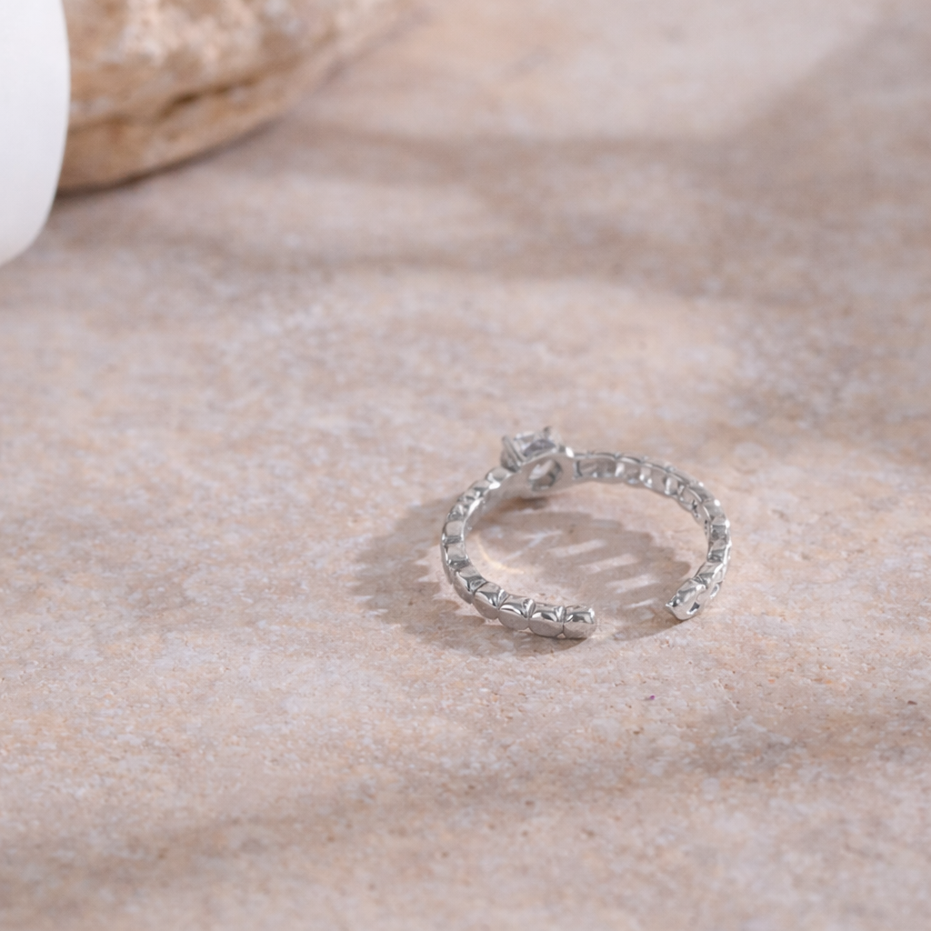 Solitaire Link Ring - Silver Plated (Adjustable)