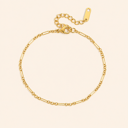 Linear Luxe Bracelet - 18K Gold Plated