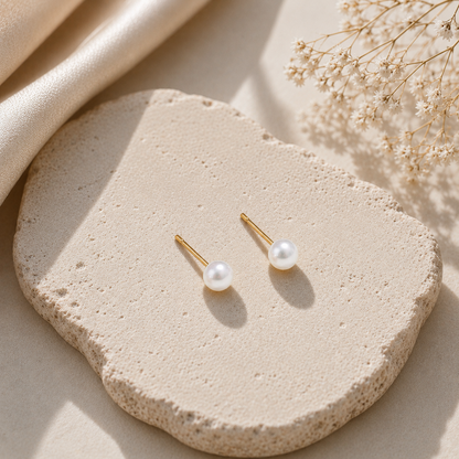 Pearl Stud Earrings - 18K Gold Plated