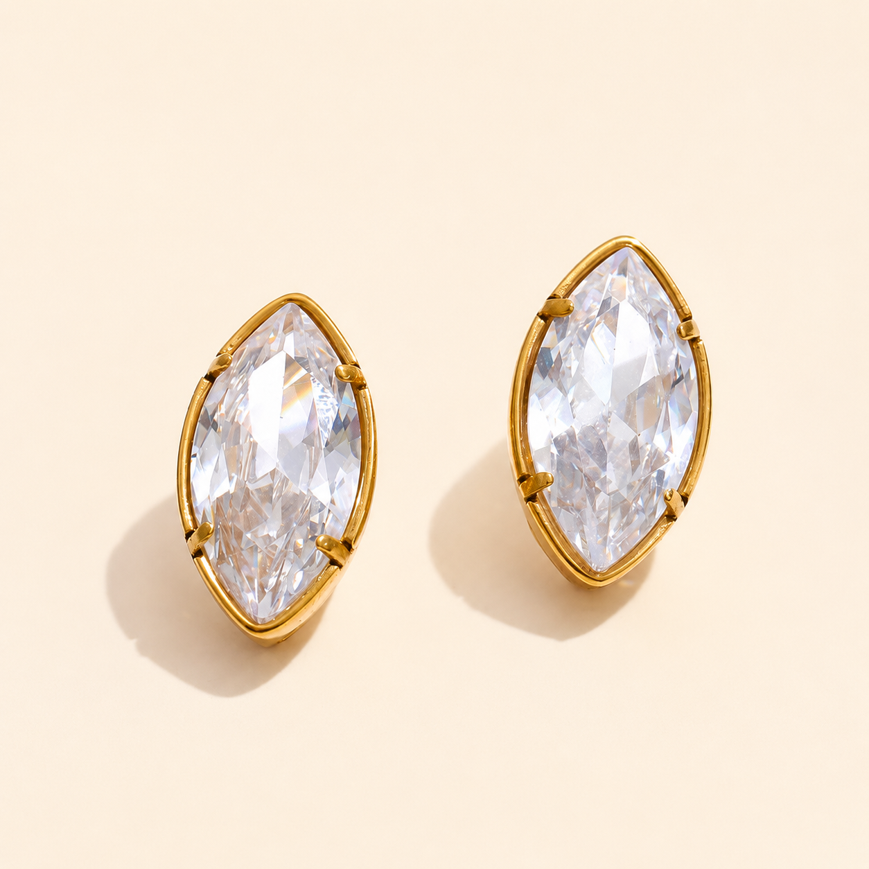 Marquise Studs Earrings - 18k Gold Plated