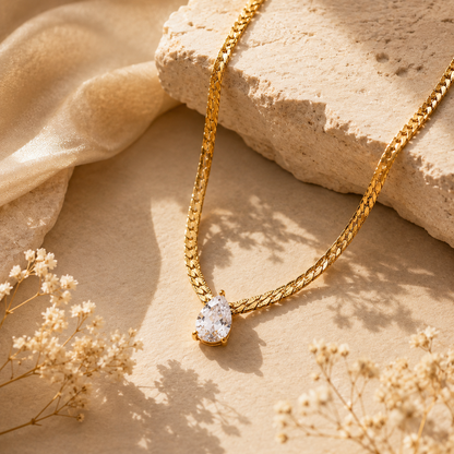 Drop Glow Necklace - 18k Gold Plated