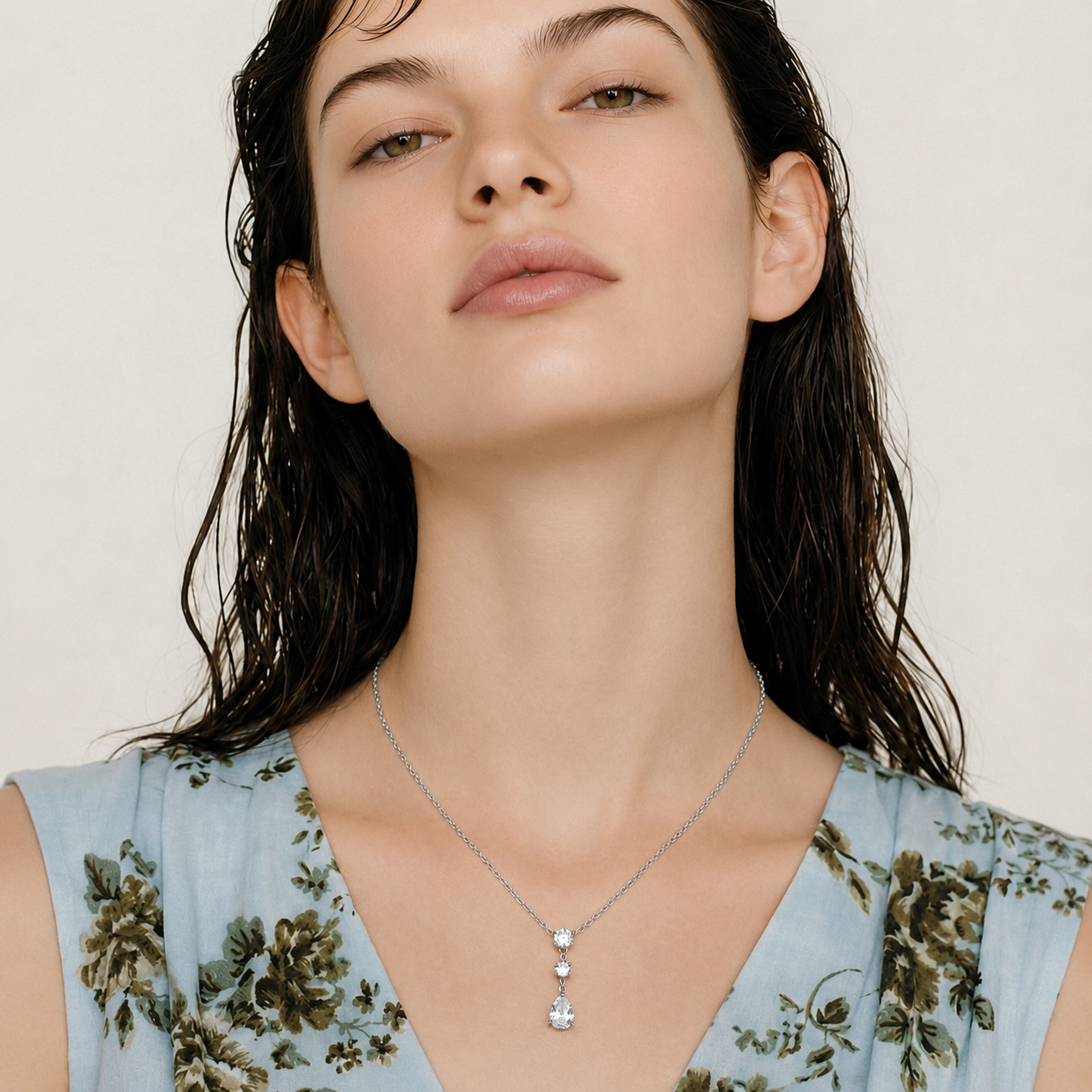 Etoile Drop Necklace - 18k Gold Plated
