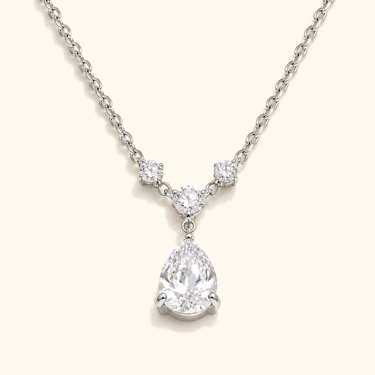 Etoile Drop Necklace - 18k Gold Plated
