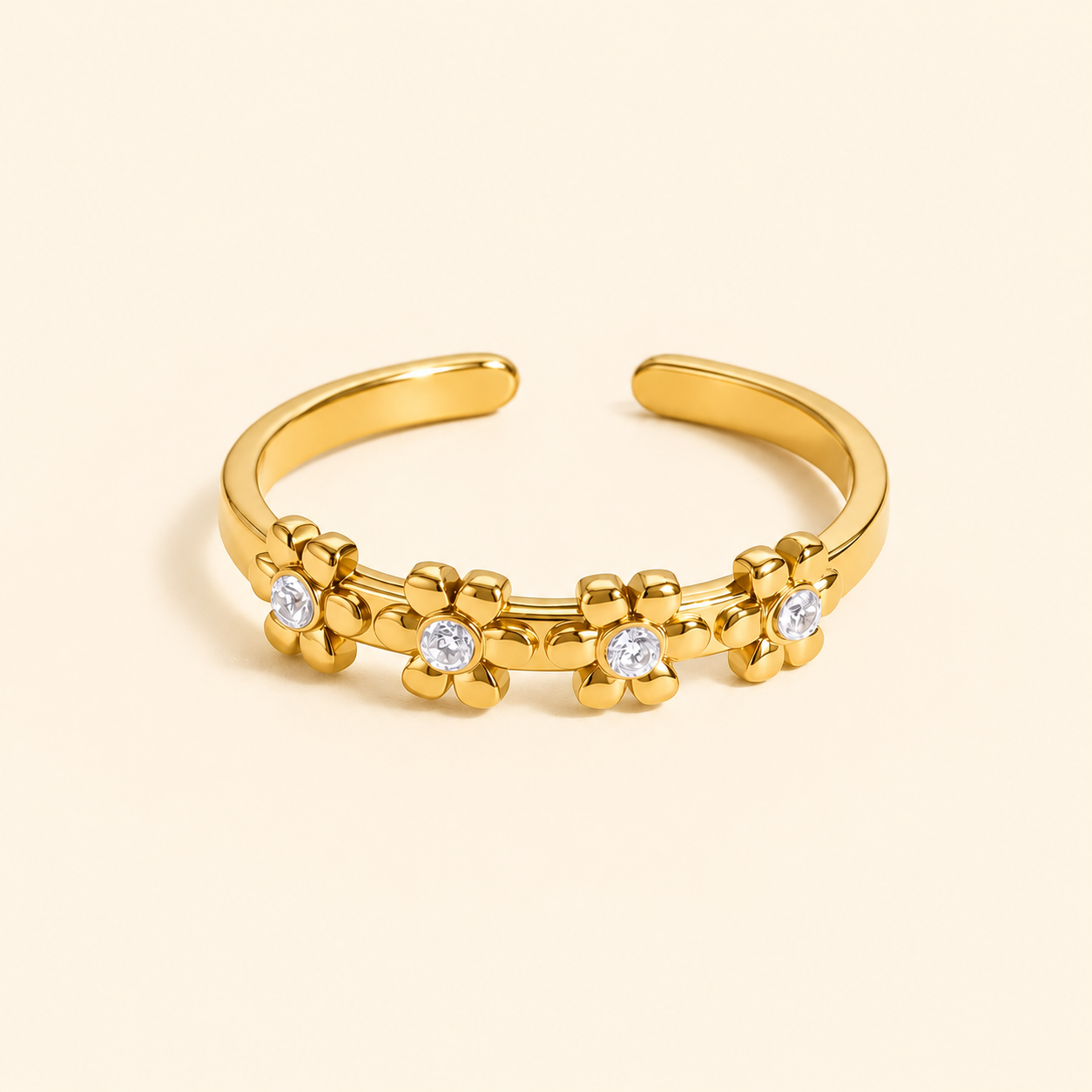 Evora Ring - 18K Gold Plated (Adjustable)