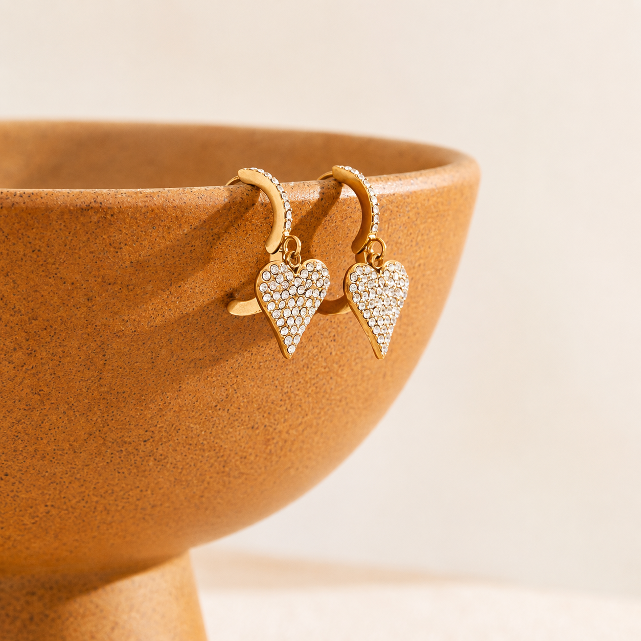 Lustre Zircon Heart Earrings - 18K Gold Plating