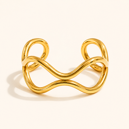 Wave Cuff Ring - 18k Gold Plated