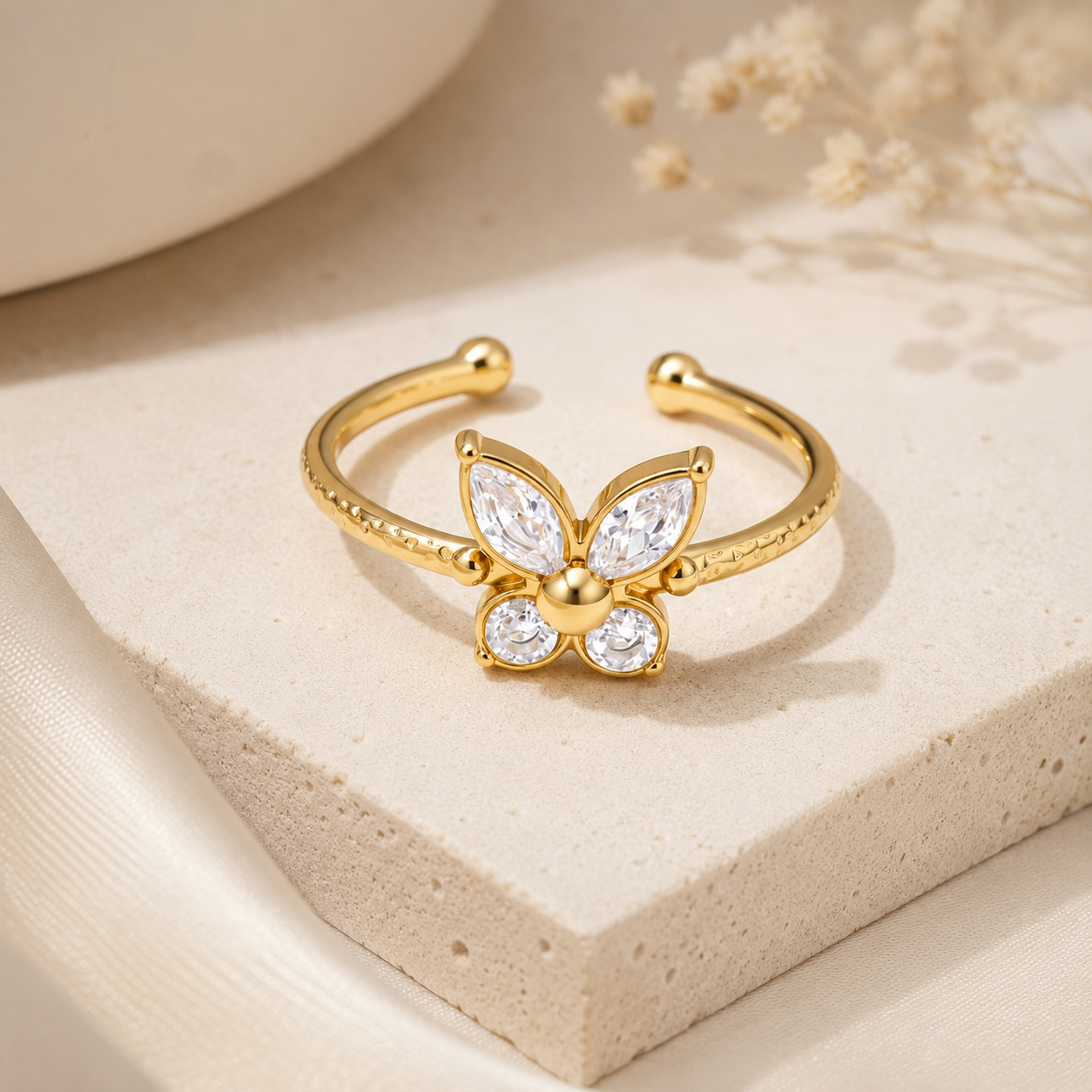 Seraphina Ring - 18K Gold Plated (Adjustable)