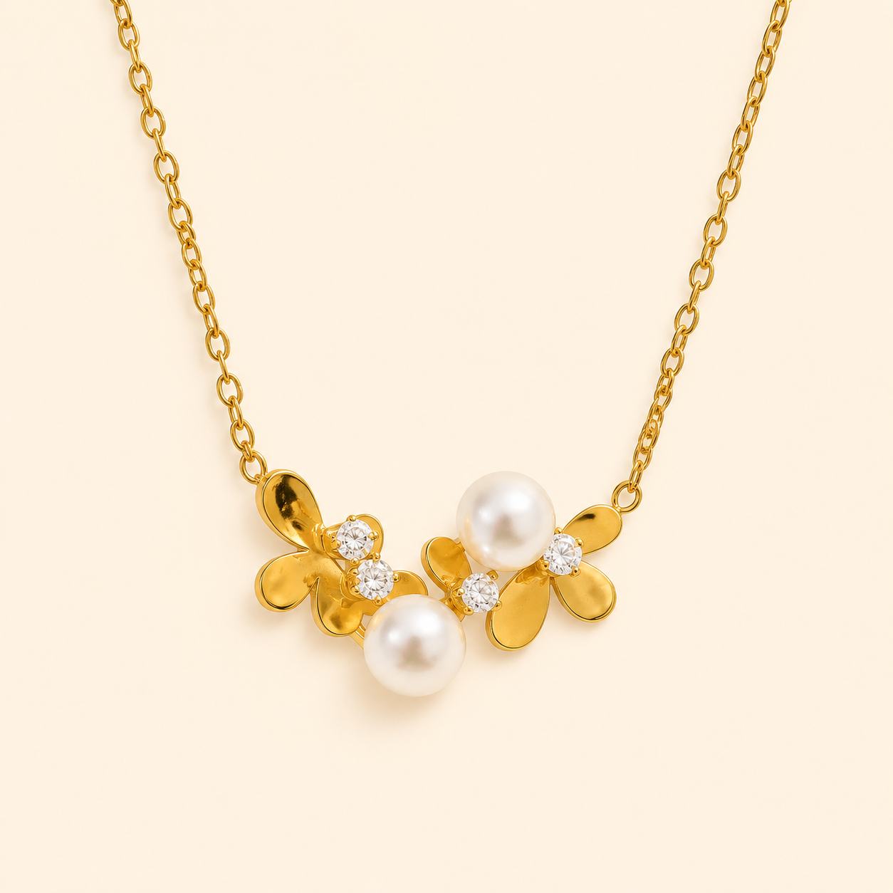 Elaris Pearl Necklace - 18k Gold Plated