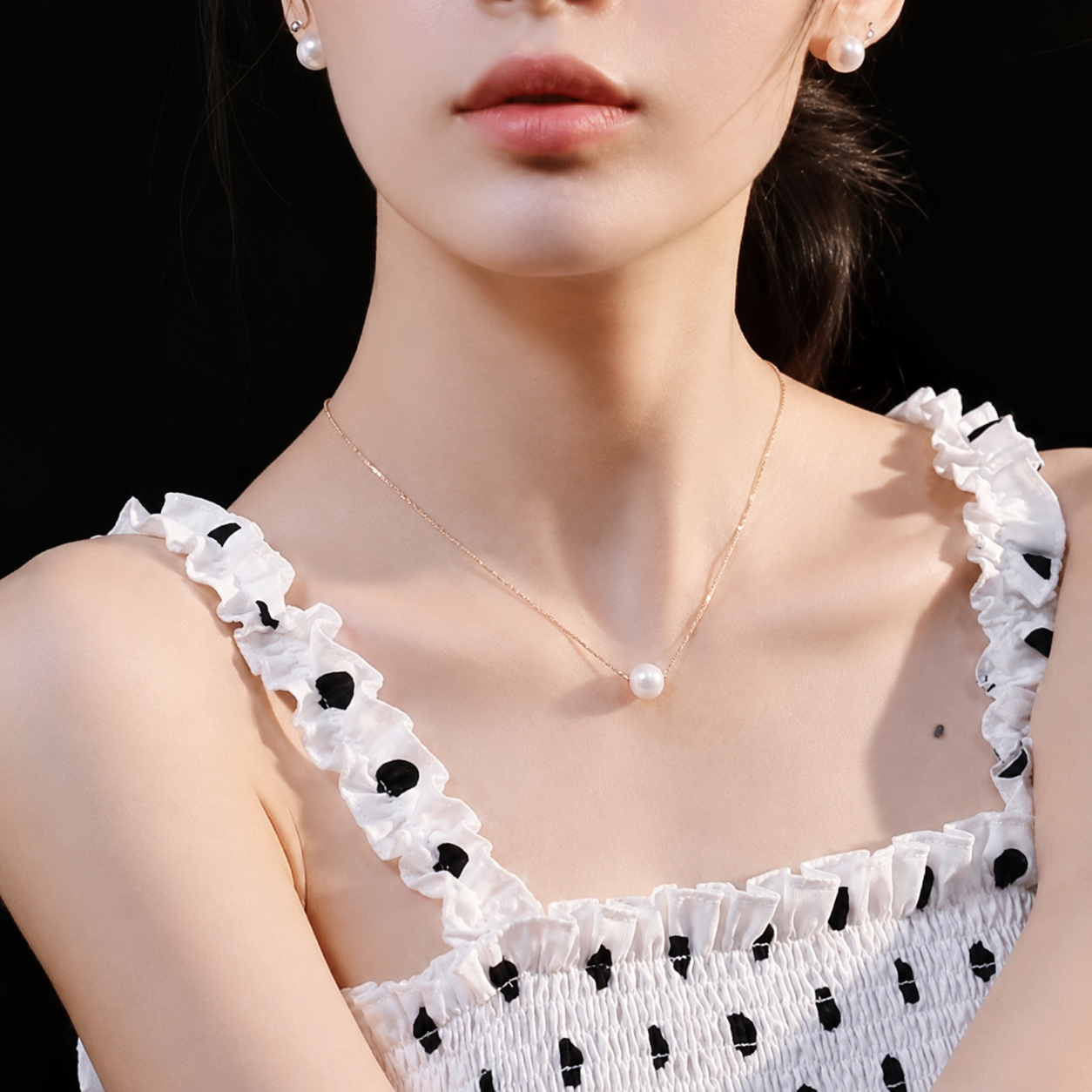 Aria Pearl Necklace - 18K Gold Plated