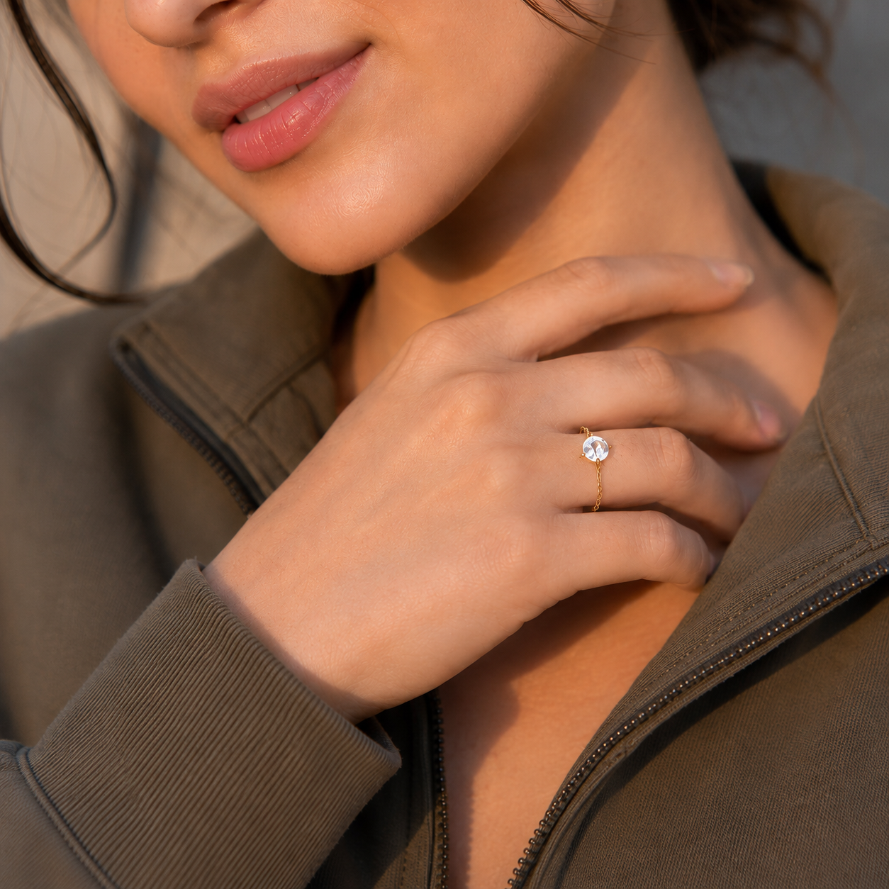 Vienna ZIrcon Chain Ring - 18K Gold Plated (Adjustable)