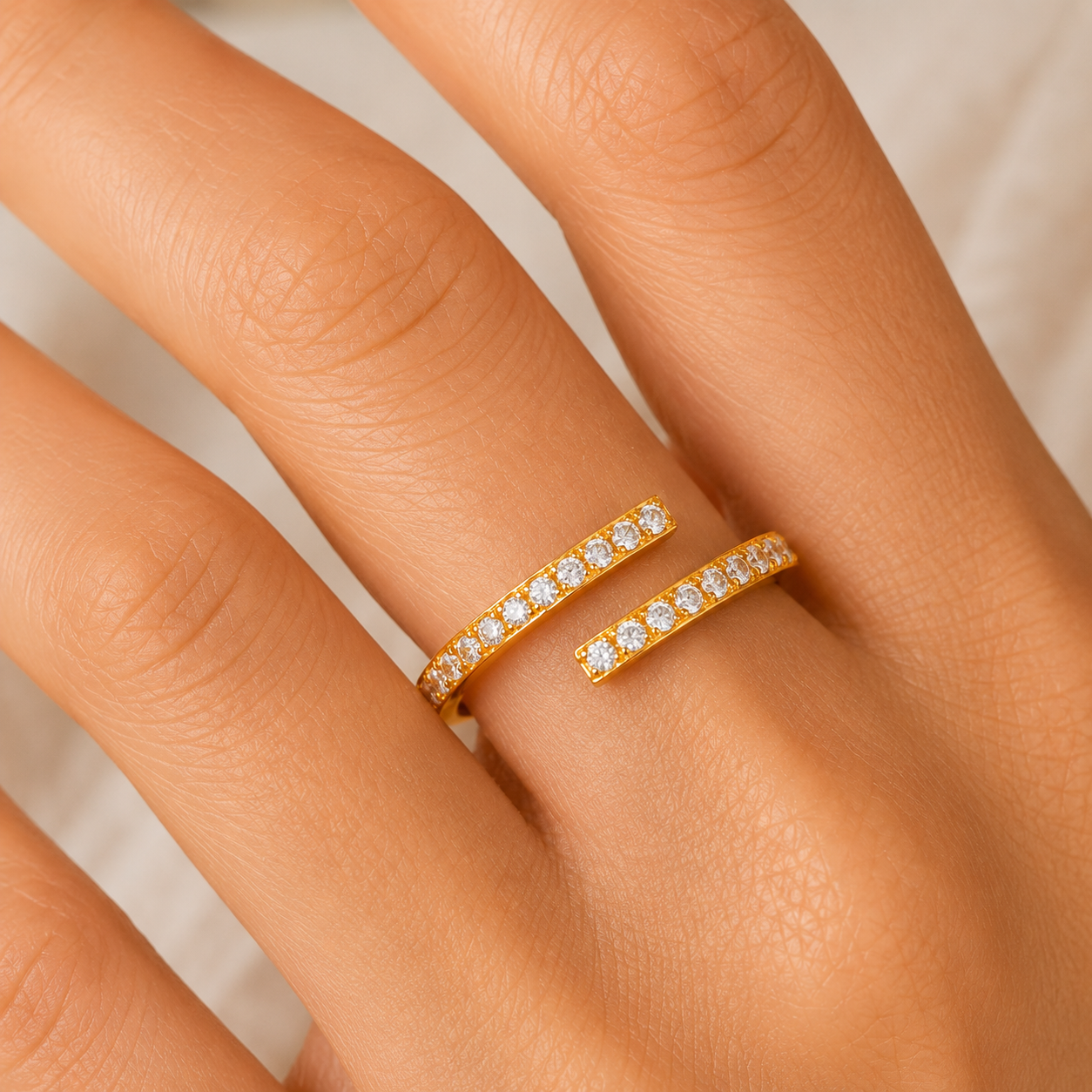 Elara Zircon Ring - 18K Gold Plated (Adjustable)