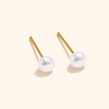 Grace Pearl Stud Earrings - 18K Gold Plated