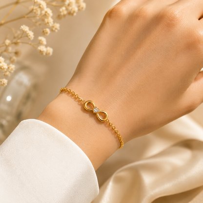 Infinite Heart Grace Bracelet - 18K Gold Plated