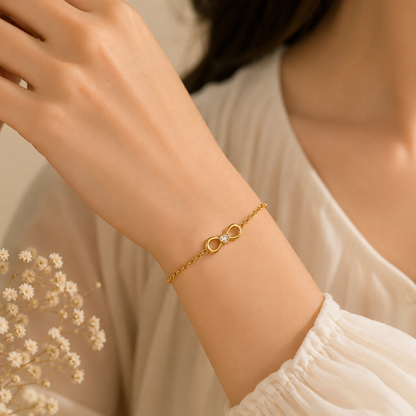 Infinite Heart Grace Bracelet - 18K Gold Plated