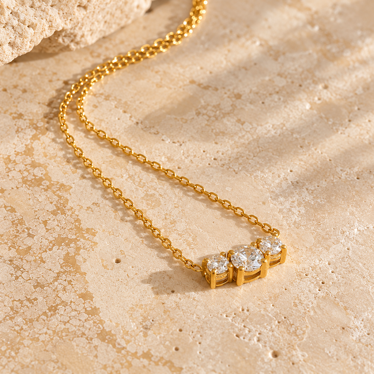 Ovelle Zircon Necklace - 18k Gold Plated