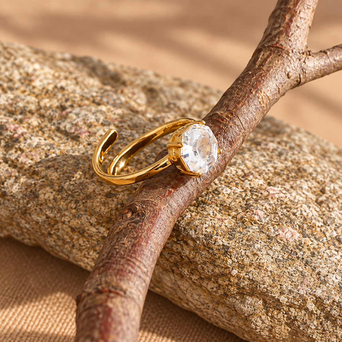 Aurevane Zircon Ring - 18k Gold Plated (Adjustable)
