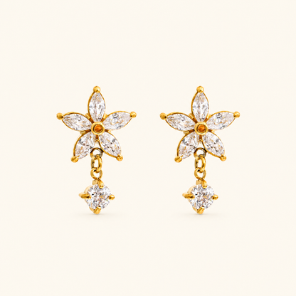Daisy Spark Studs - 18K Gold Plated