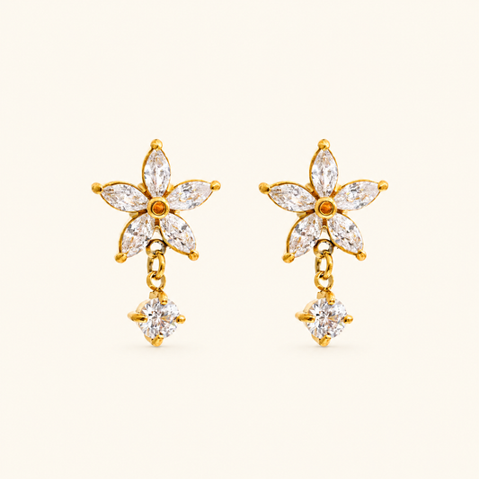Daisy Spark Studs - 18K Gold Plated