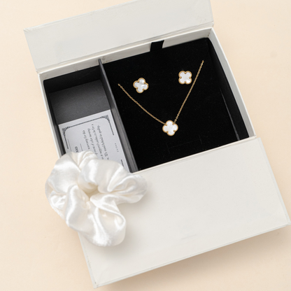 Jewellery Gift Box (Personalized hamper for her)