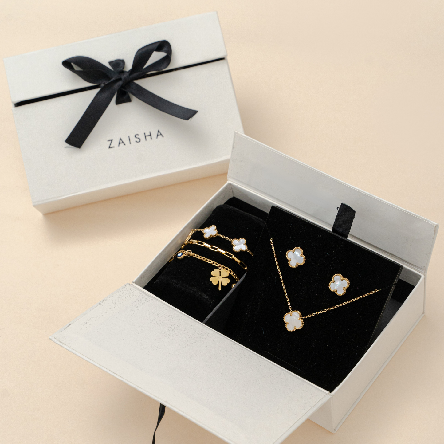 Jewellery Gift Box (Personalized hamper for her)