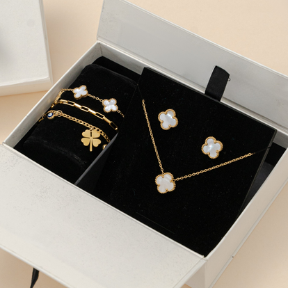 Jewellery Gift Box (Personalized hamper for her)