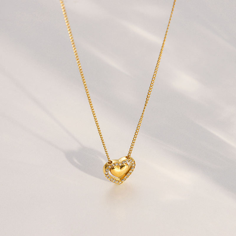 Heart Grace Necklace – 18K Gold Plated