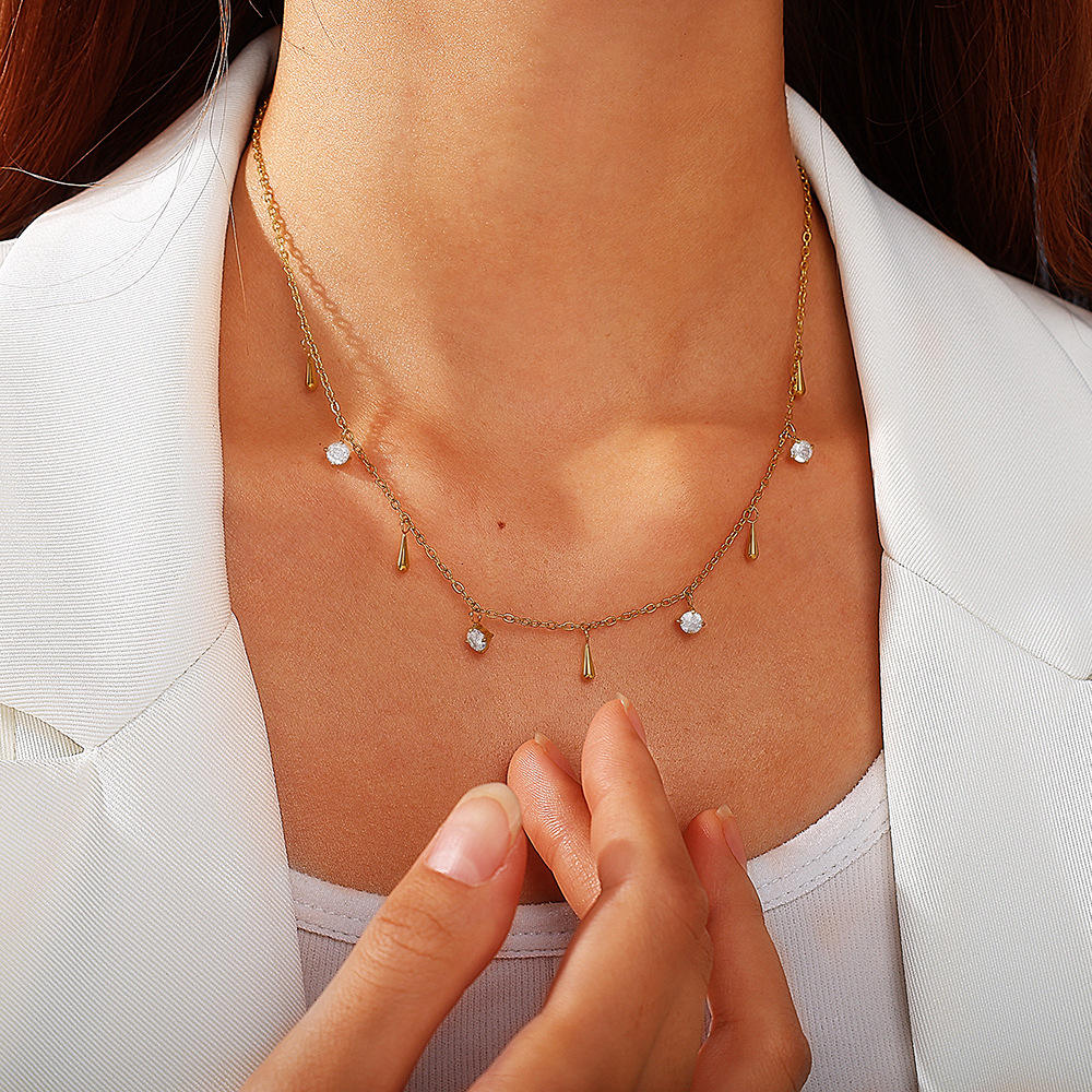 Dewdrop Necklace – 18K Gold Plated