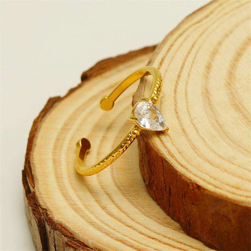Liora Drop Ring - 18K Gold Plated (Adjustable)