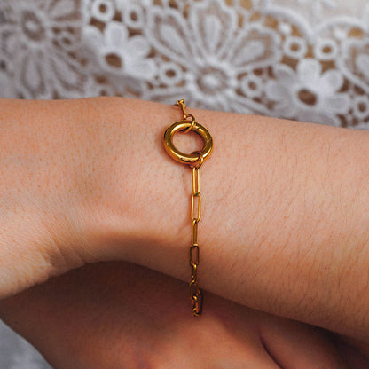 Halo Lock Charm Bracelet – 18K Gold Plated