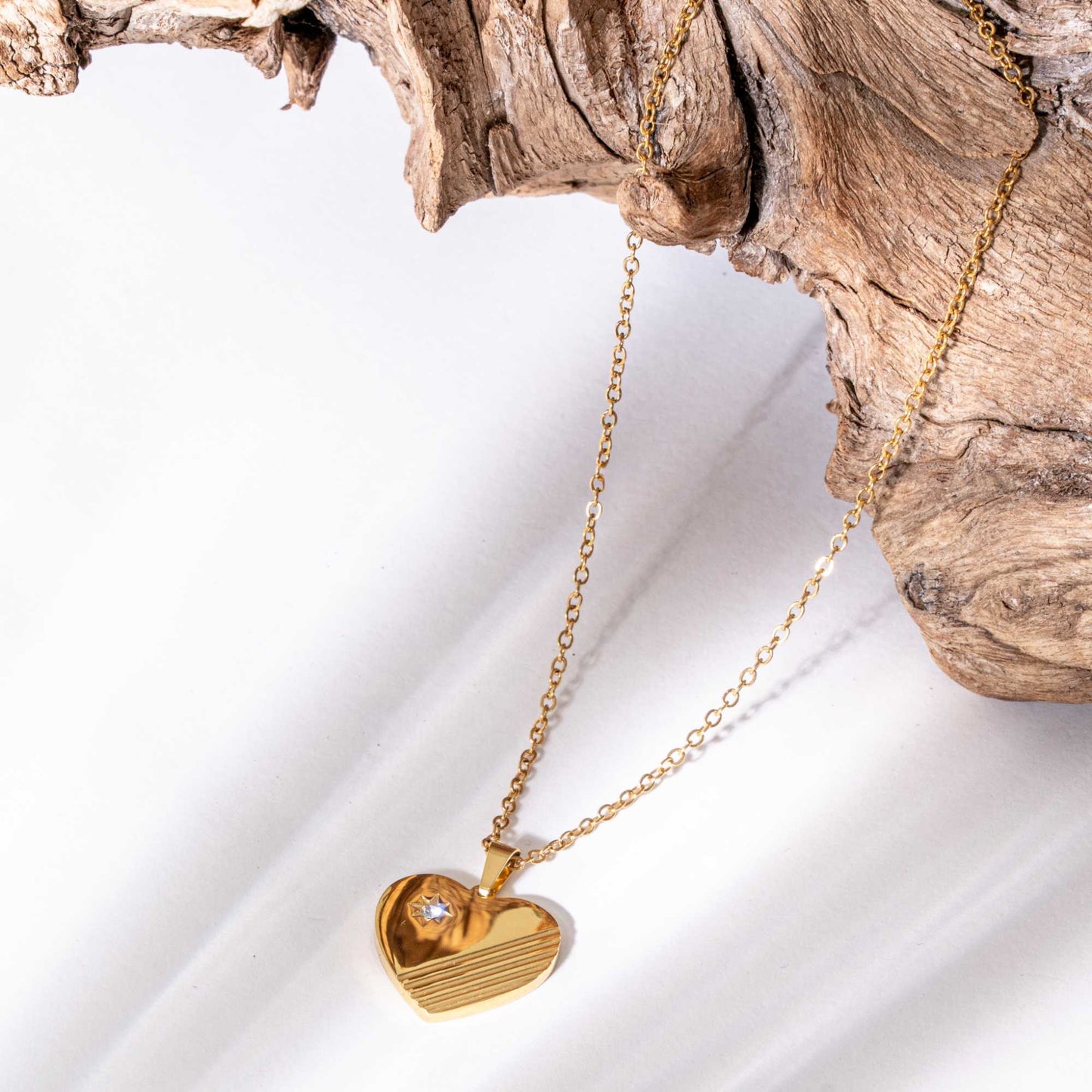 Buy Classy Heart Crystal Pendant - 18K Gold Plated online jewellery