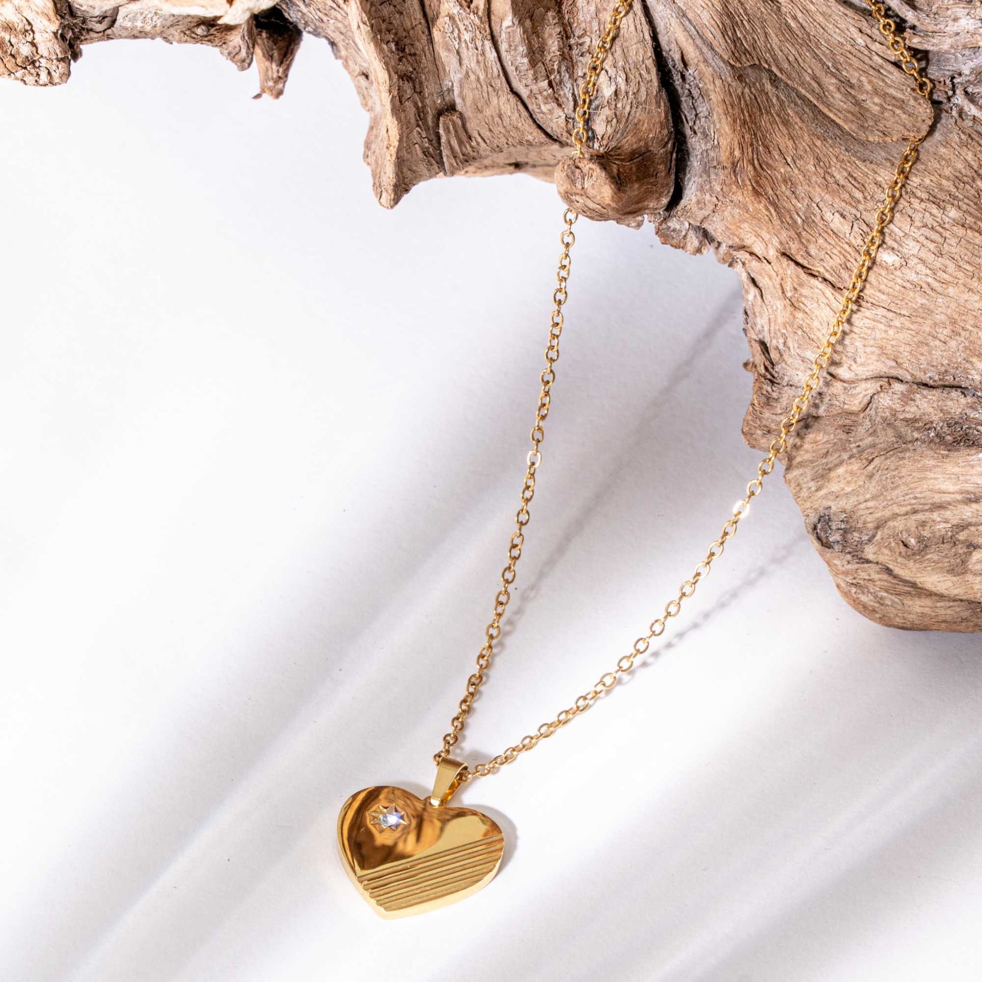 Buy Classy Heart Crystal Pendant - 18K Gold Plated online jewellery