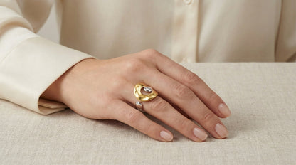 Sculpted Curve Ring - 18K Gold Plated (Adjustable)