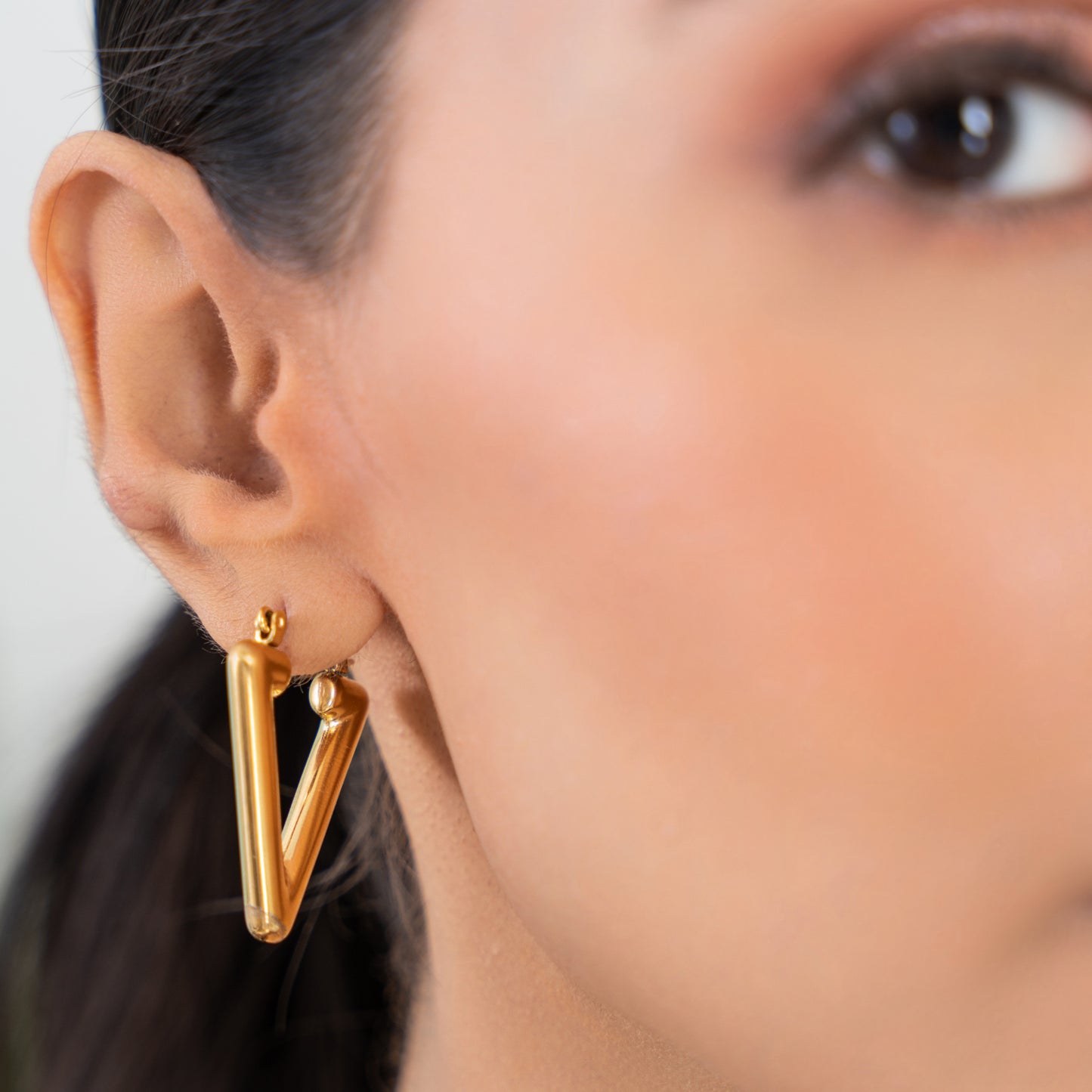 Buy V-shaped Earrings - 18K Gold Plated online jewellery