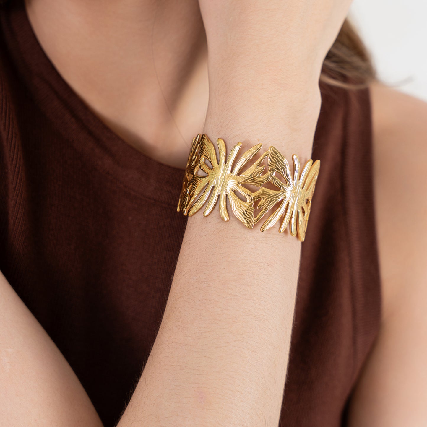 Luce Cuff Bangle Bracelet - 18K Gold Plated