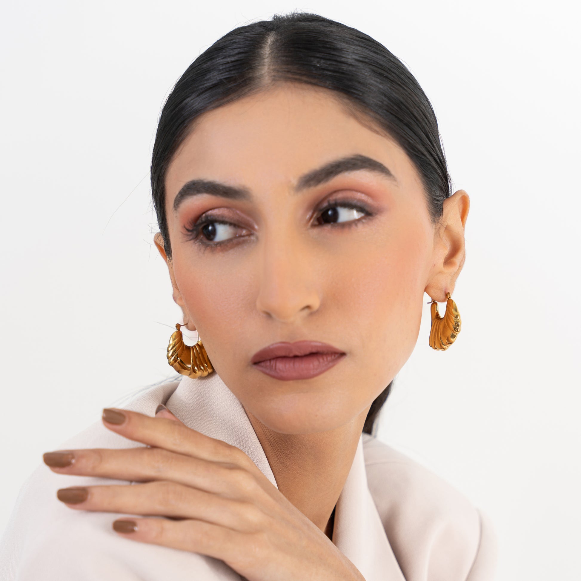 Buy Feather Hoop Earrings - 18K Gold Plated online jewellery
