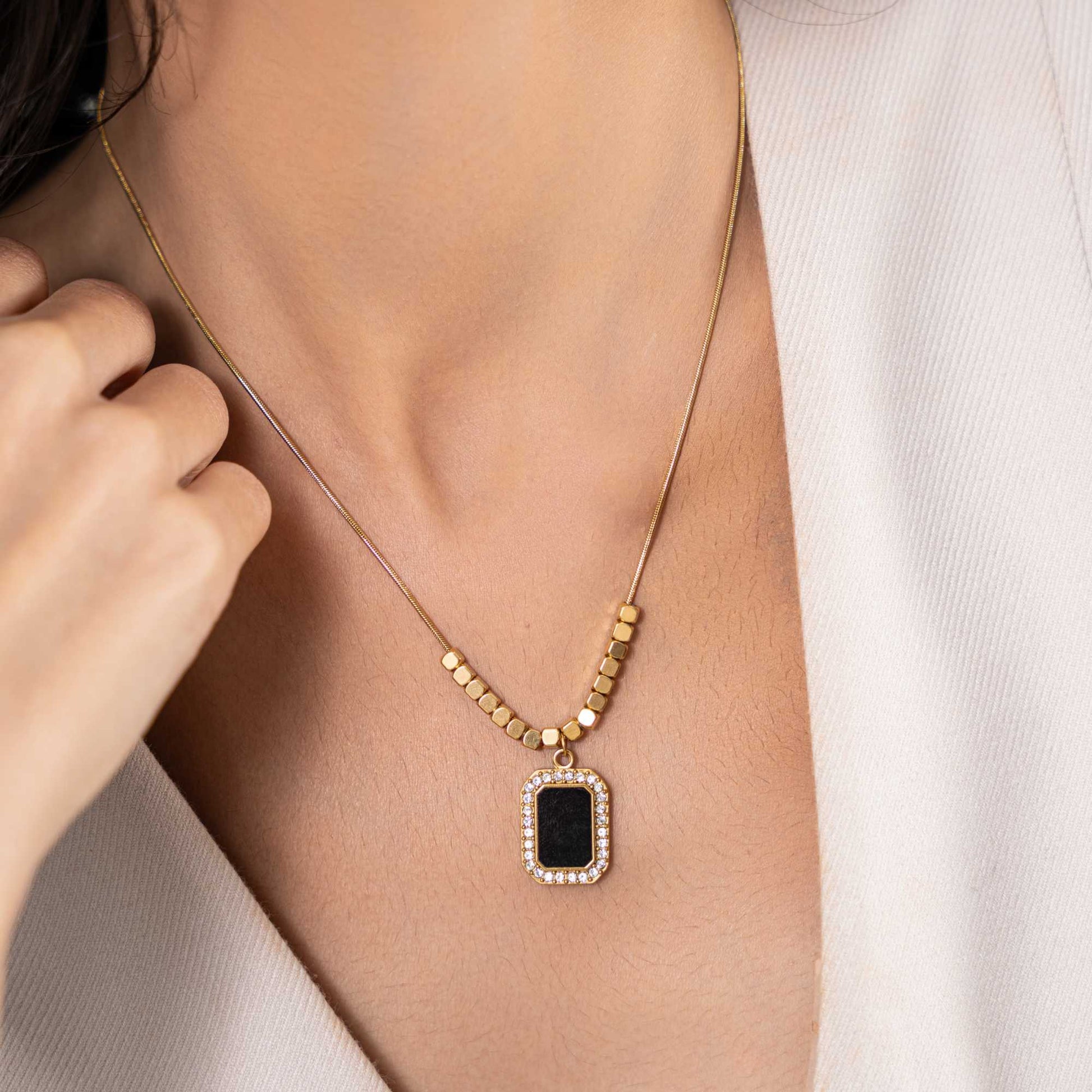 Buy Clavicle Gemstone Bar Necklace - 18K Gold Plated online jewellery
