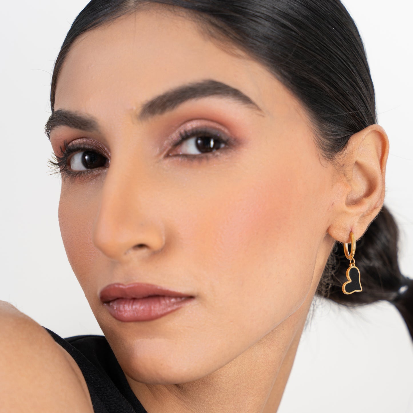 Buy Black Heart drop Earrings online jewellery