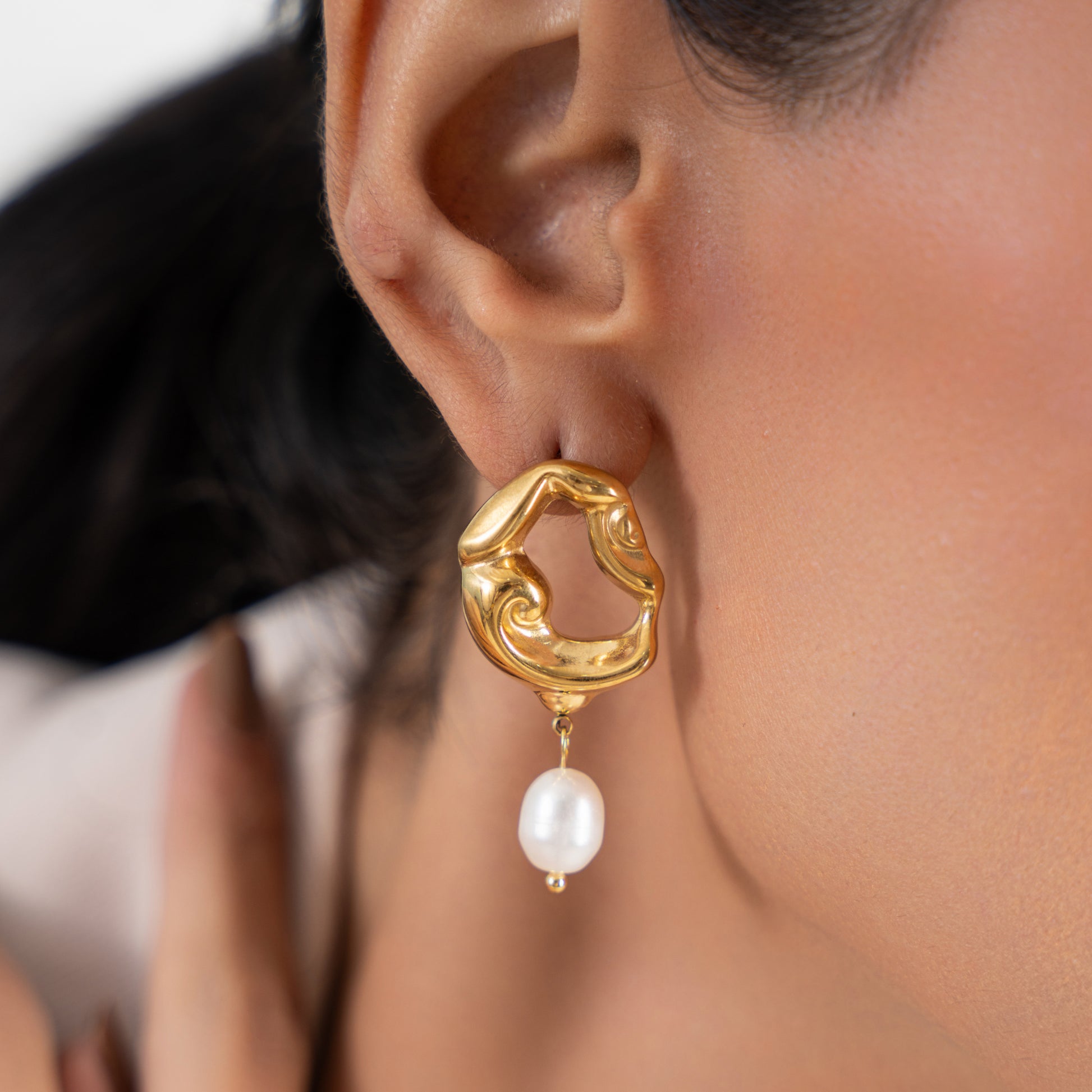 Buy Pearl Baroque Earrings - 18K Gold Plated online jewellery
