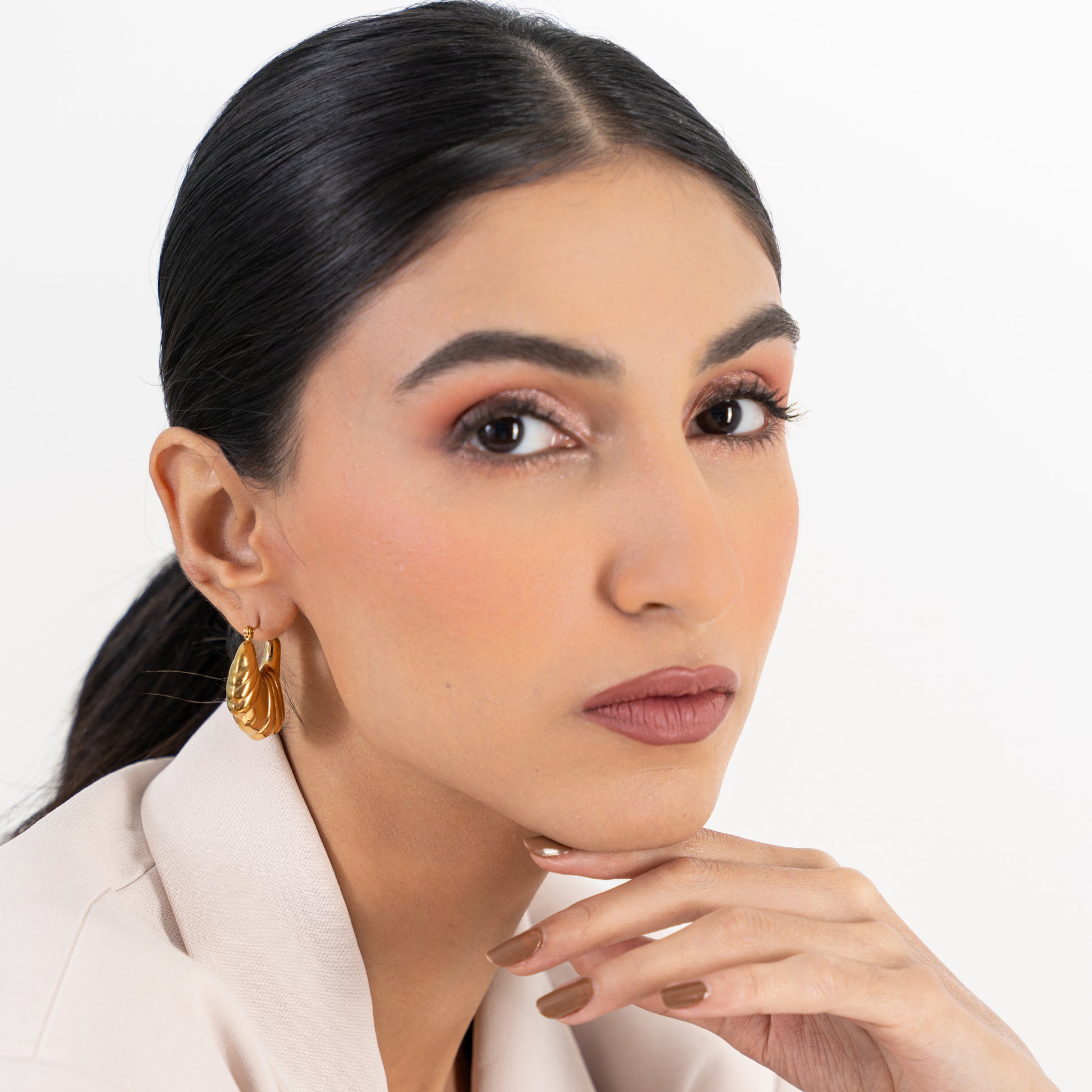 Buy Feather Hoop Earrings - 18K Gold Plated online jewellery