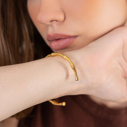 Sleek Cuff Bangle Bracelet - 18K Gold Plated