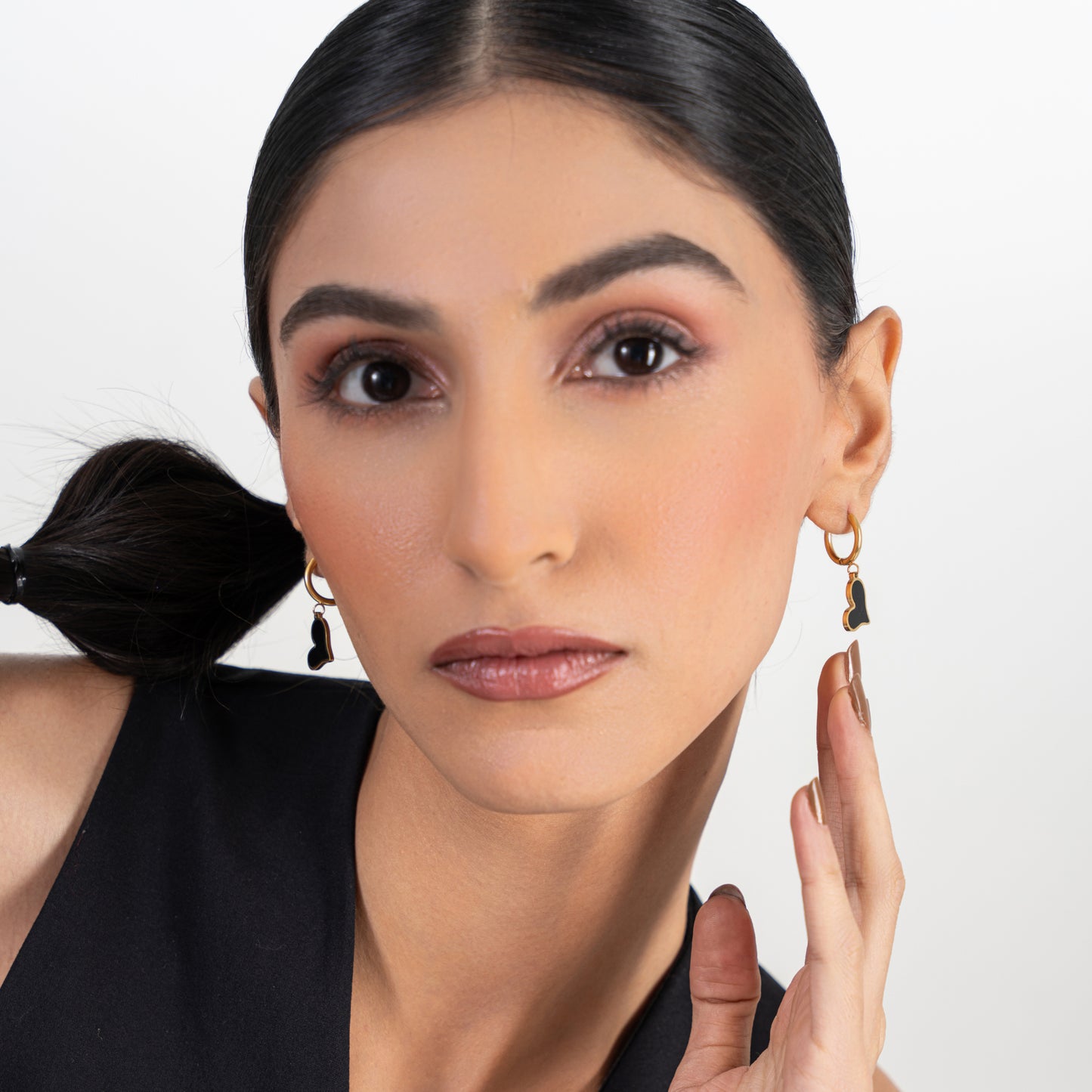 Buy Black Heart drop Earrings online jewellery