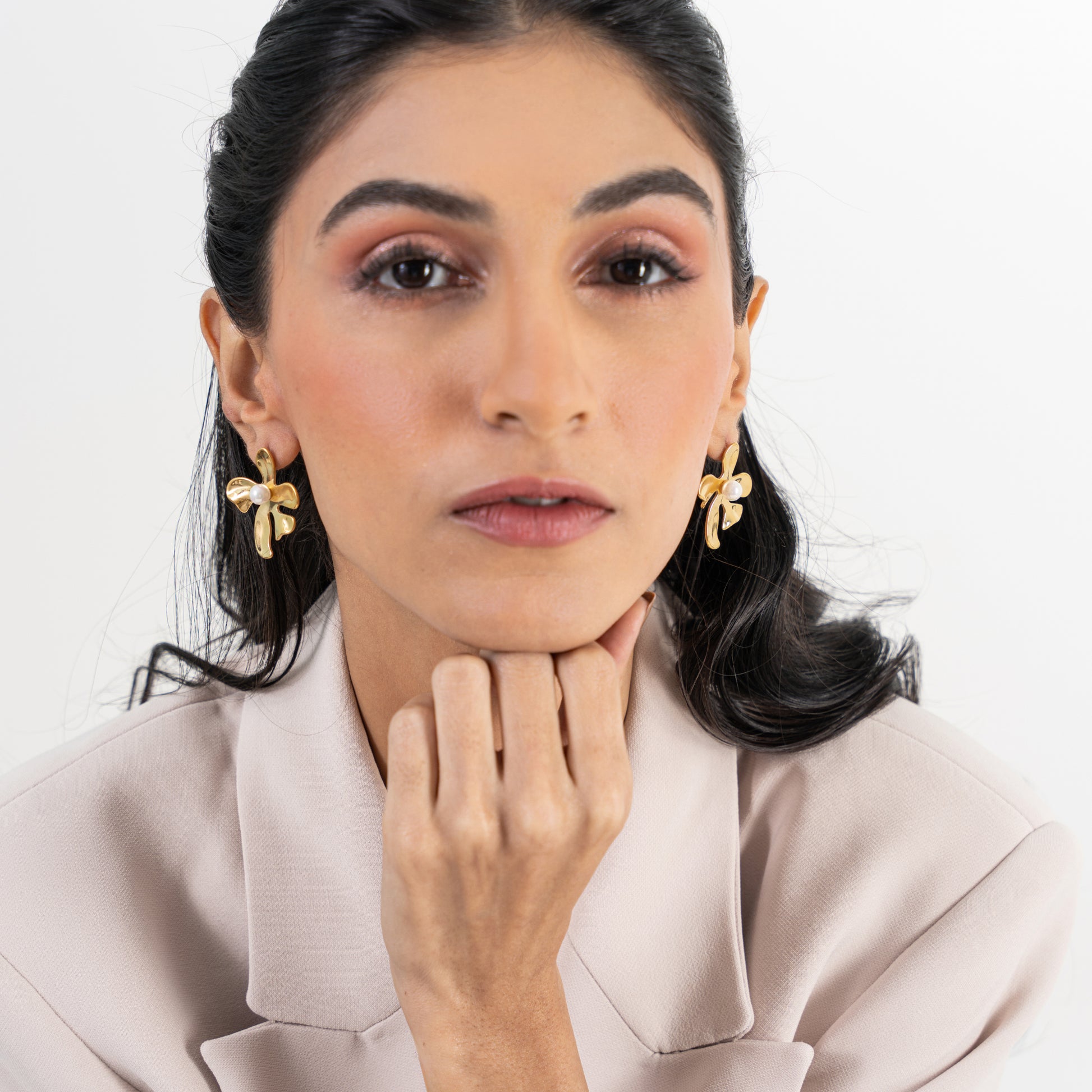 Buy Pearl Flower Earrings - 18K Gold Plated online jewellery