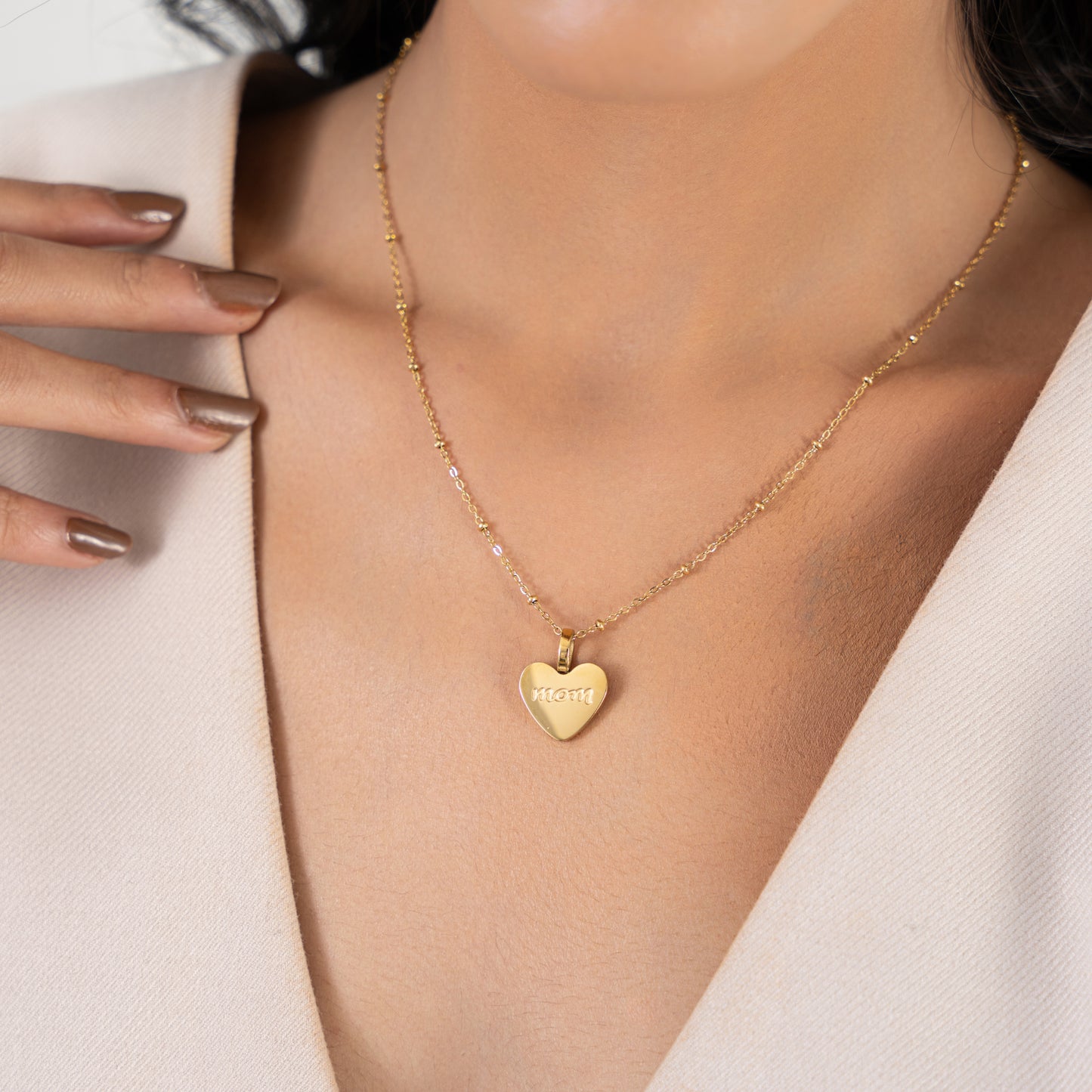 Mom Love Necklace - 18K Gold Plated